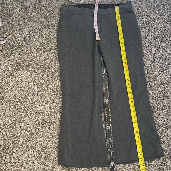 Womens Express grey pants with pockets slacks dress pants - Picture 3 of 17